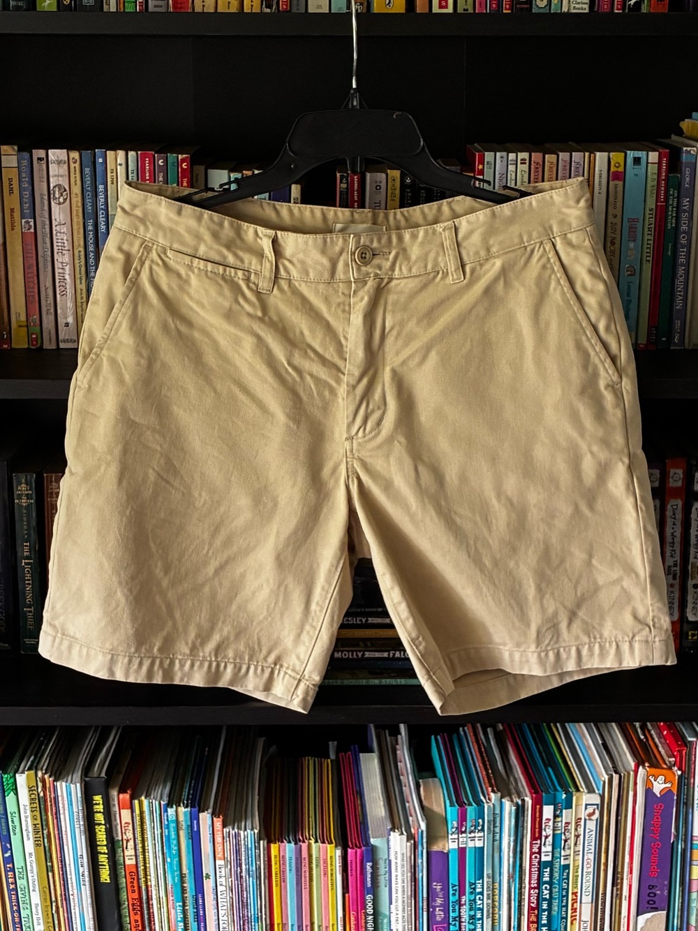 Taylor Stitch foundation shorts in Khaki size 32